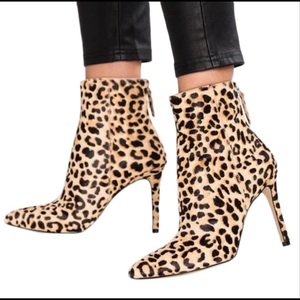 Steve Madden Leopard print heel boots. 7.5 new